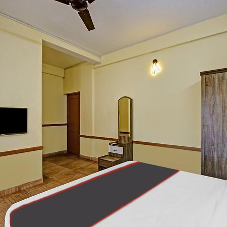 Collection O Express Suites Kakkayam Εξωτερικό φωτογραφία