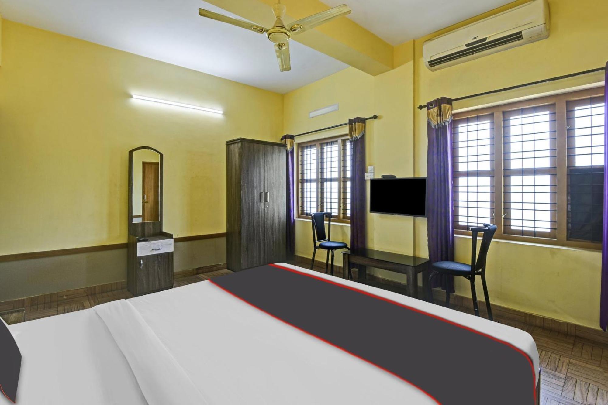 Collection O Express Suites Kakkayam Εξωτερικό φωτογραφία