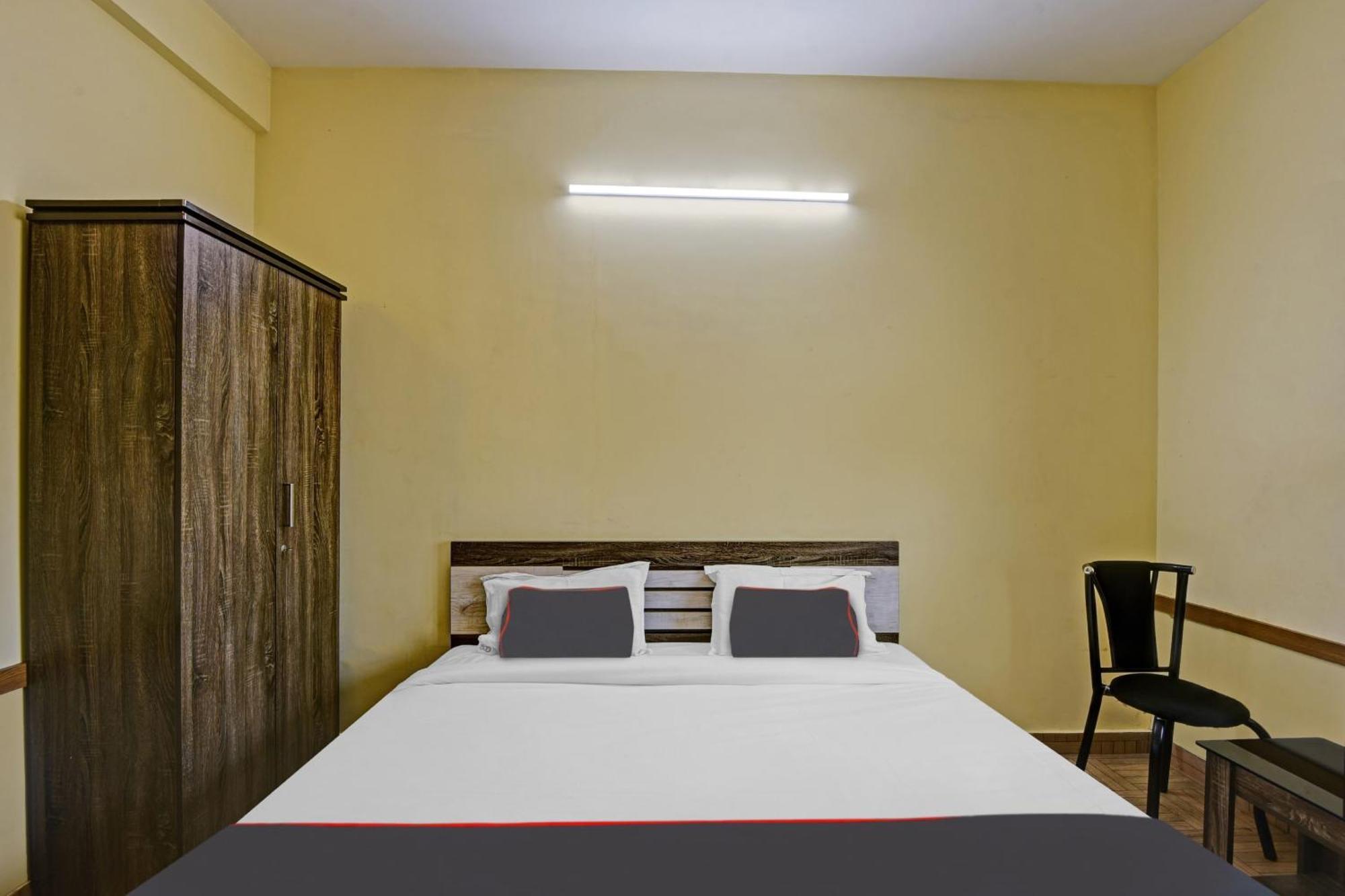 Collection O Express Suites Kakkayam Εξωτερικό φωτογραφία